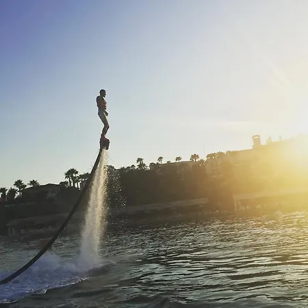 Otel Comfy With Shared Pool Near 3*