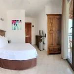 Hotel Comfy With Shared Pool Near Bodrum