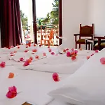 Comfy With Shared Pool Near 3*