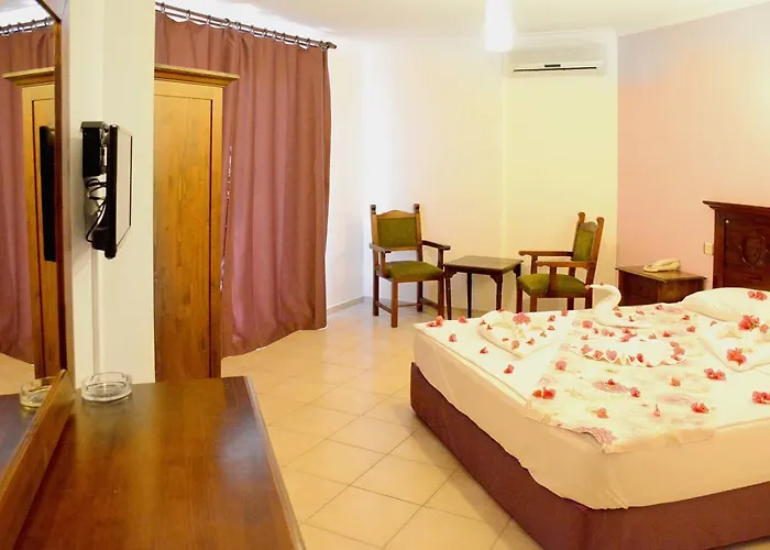 Hotell Comfy With Shared Pool Near Bodrum